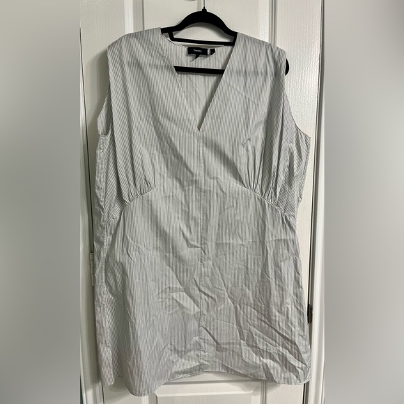 Theory Minimalist V Neck Striped 100% Cotton Blouse Top Tunic White L Sleeveless - Picture 1 of 6